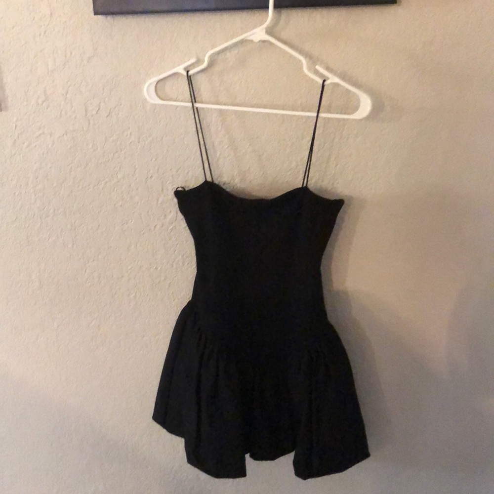 On trend Zara bubble camisole/ skirt!